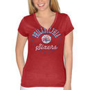 Philadelphia 76ers Women's Lead Off V-Neck Slim Fit T-Shirt - Red