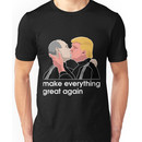 Trump kissing Putin Unisex T-Shirt